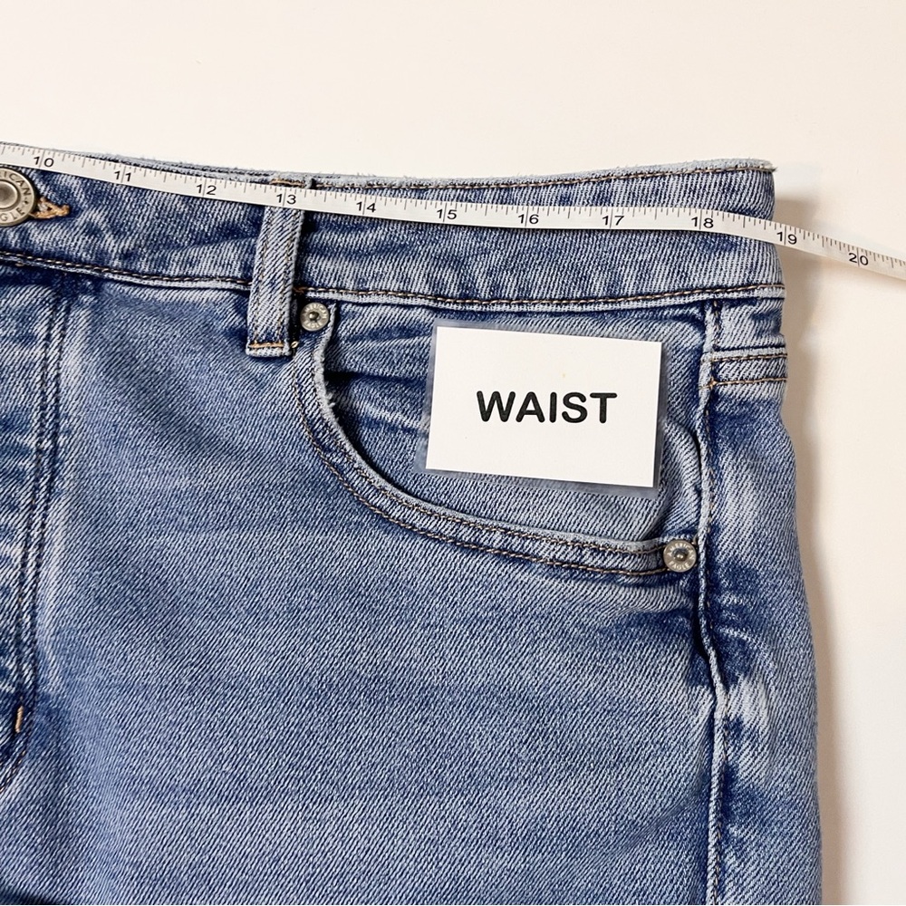 American Eagle Tomgirl Jeans 18 stretch light wash relaxed fit high rise waist - Picture 10 of 14